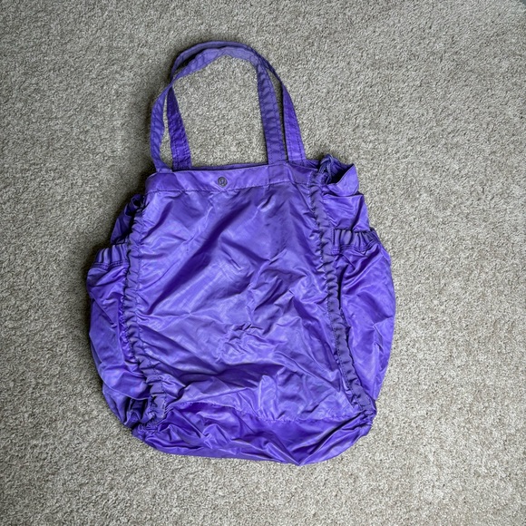 Lululemon Pack Your Practice Bag - Picture 1 of 11